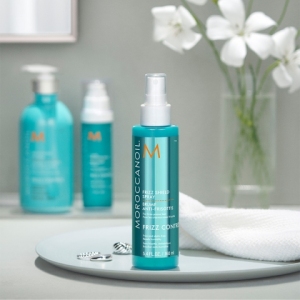 Moroccanoil Frizz Shield Spray Moroccanoil Frizz Shield Spray