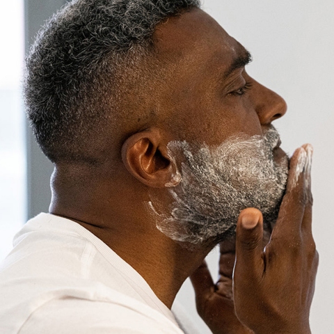 Krema za jaku bradu Proraso 