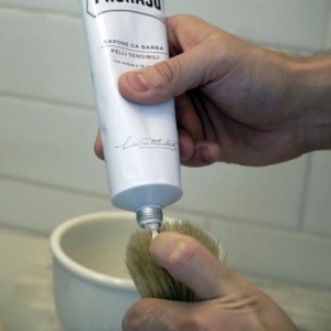 Proraso krema u tubi za brijanje osetljive kože 150ml